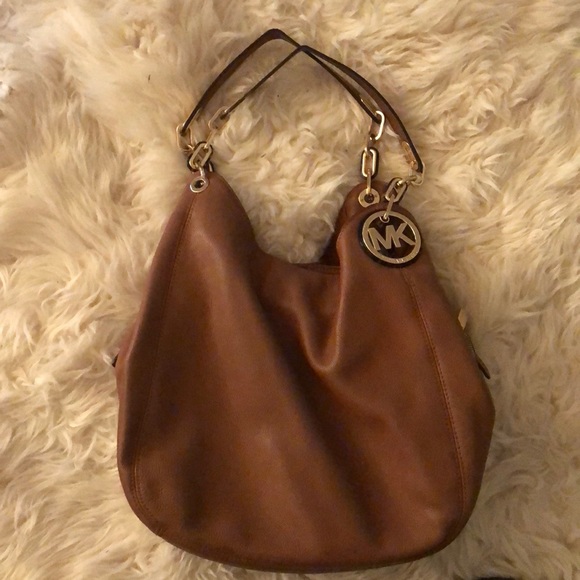 Michael Kors Handbags - Michael Kors leather bag